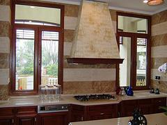 探尋煙臺鋁木門窗 優(yōu)質(zhì)廠家、熱銷貨源與采購指南